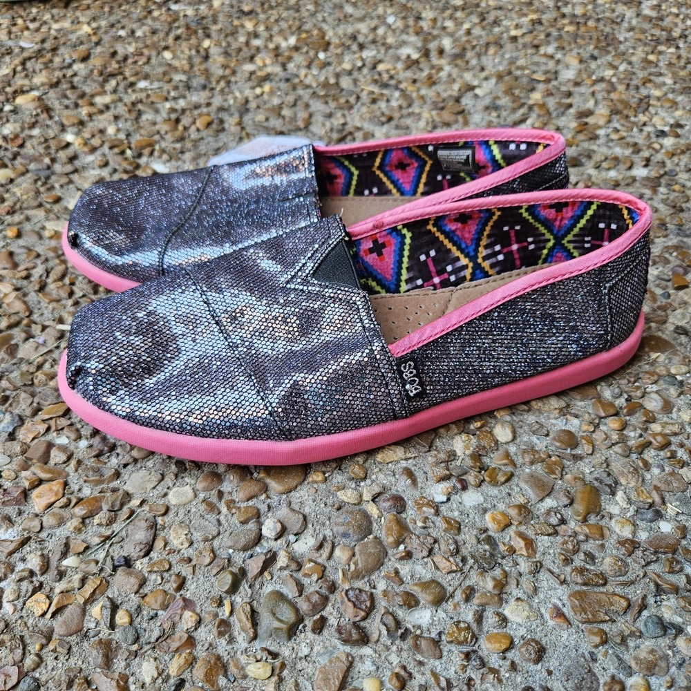 Skechers Lil Bobs Girls Y4 Slip On Shoes Silver Glitter‎ Metallic Pink Trim NWT